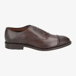 Art.  5845 Park Avenue - Dark Brown -Clarks Verkaufsgeschäft aussenseite 1303110019