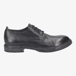 MoMA Art.  50301A-CU NERO - -Clarks Verkaufsgeschäft aussenseite 1320011031