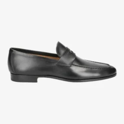 Magnanni Art.  23802 NEGRO - Black -Clarks Verkaufsgeschäft aussenseite 1400010016