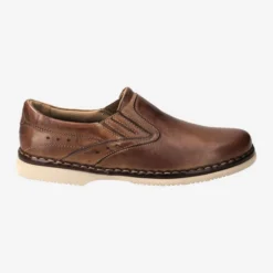 Art.  610108A V20046 - Brown -Clarks Verkaufsgeschäft aussenseite 1423010088