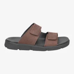 Geox Art.  XAND - Beige -Clarks Verkaufsgeschäft aussenseite 1824060018