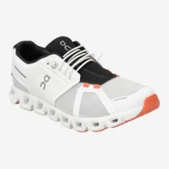 On Running Art. 69.98864 Cloud Push - White