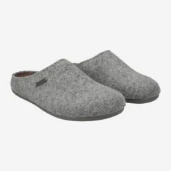 Titelseite -Clarks Verkaufsgeschäft paar 1852090035