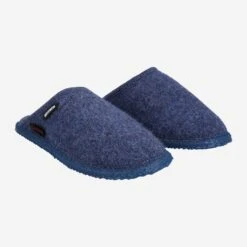 Titelseite -Clarks Verkaufsgeschäft paar 1858090015